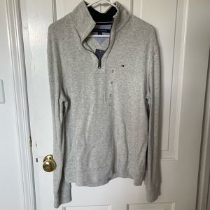 Men's Tommy Hilfiger Logo Quarter-Zip Top Grey NWT Size Medium